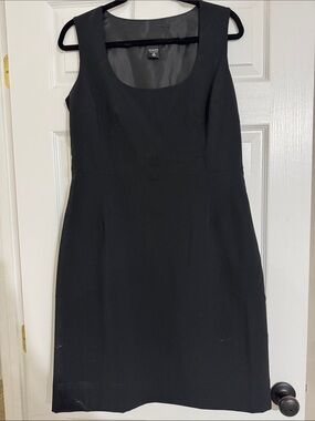 New York & Company Black Sleeveless Midi Sheath Dress